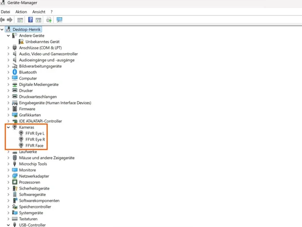 Įrenginių tvarkytuvė, rodanti tris kamerų įrenginius, patvirtinančius sėkmingą montavimą
