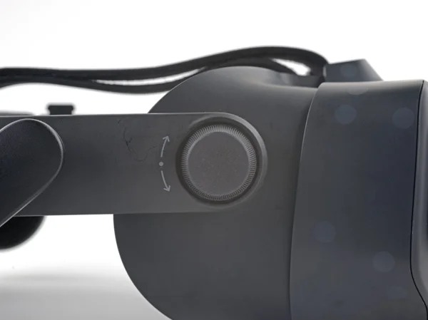 Matymo lauko reguliavimo rankenėlė ant Valve Index