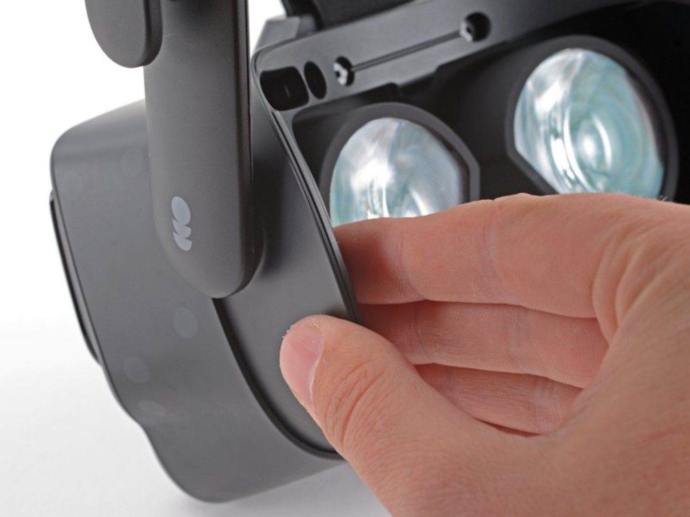 Dešinės veido tarpiklio rėmelio pusės pozicionavimas