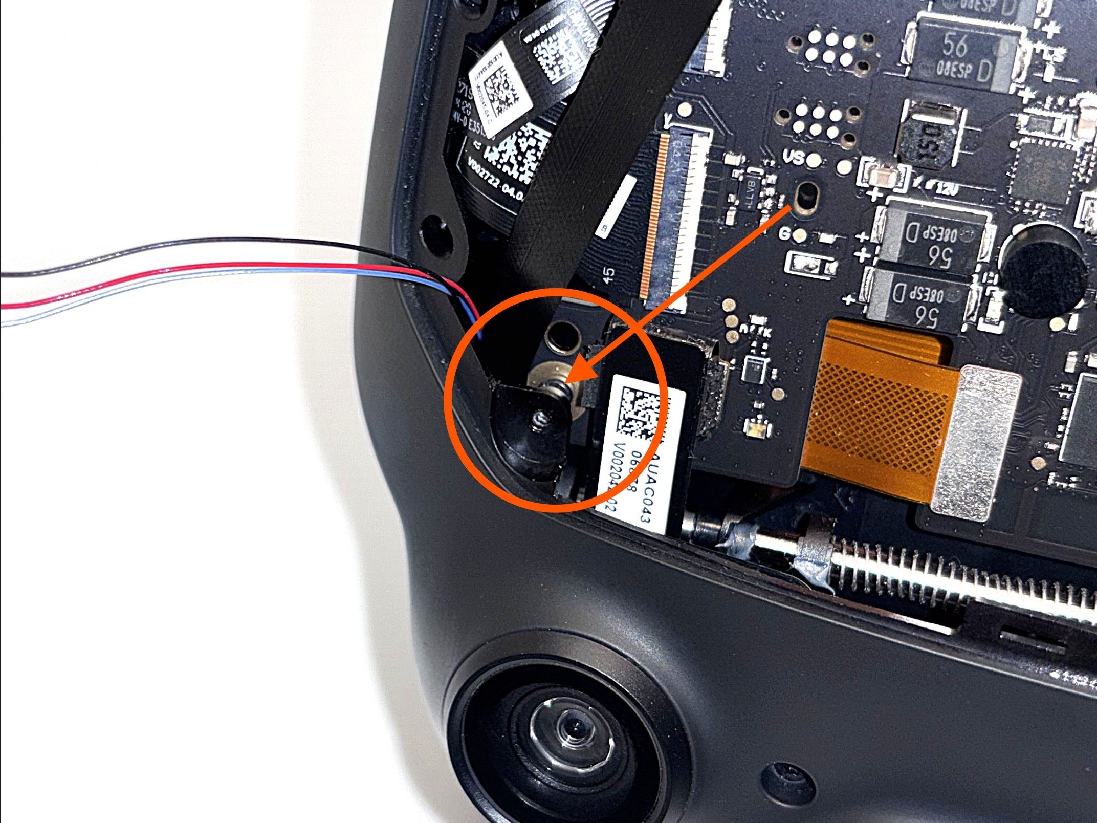 Kabelio vedimo angos kairėje pusėje apžvalga