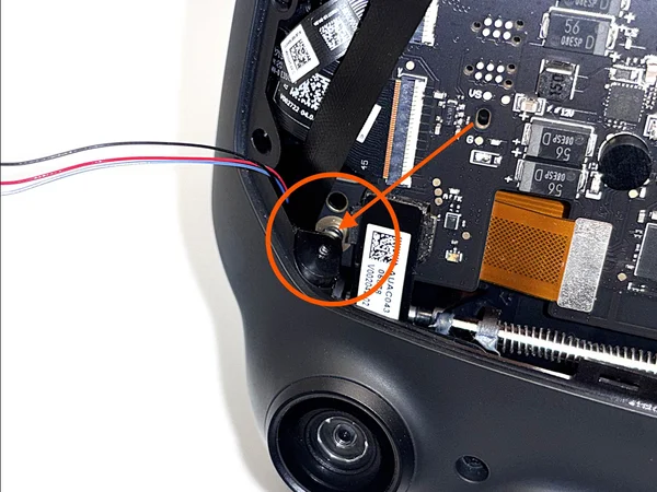 Kabelio vedimo angos kairėje pusėje apžvalga