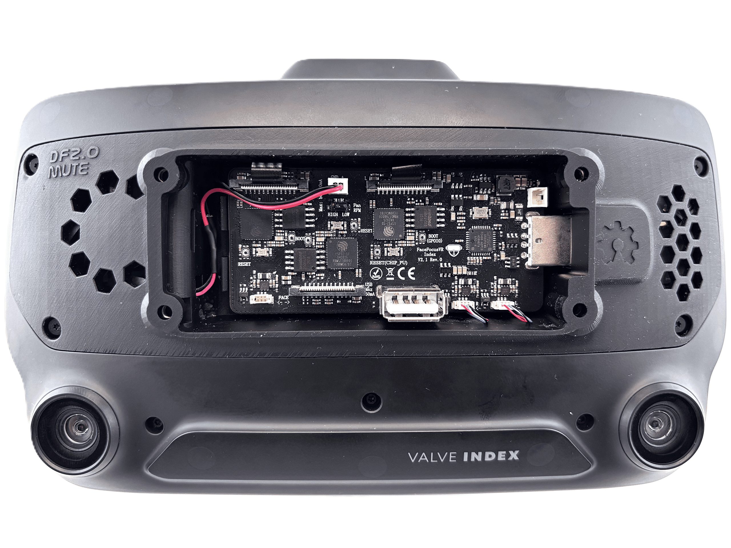 Ventiliatoriaus jungtis prijungta prie pagrindinės plokštės