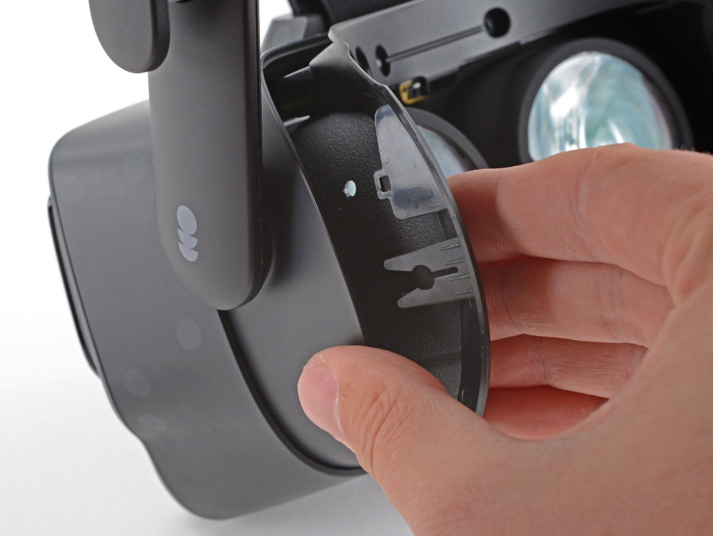 Kairės pusės rėmelio nustūmimas